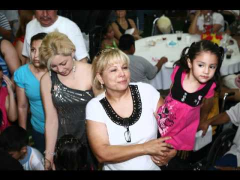 Alicia Margarita Hernandez Olivares (Festejo Dia de las Madres y Dia del Nio)