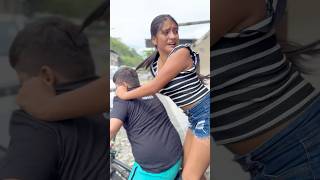 Daniela se escapa en la bicicleta 🚴