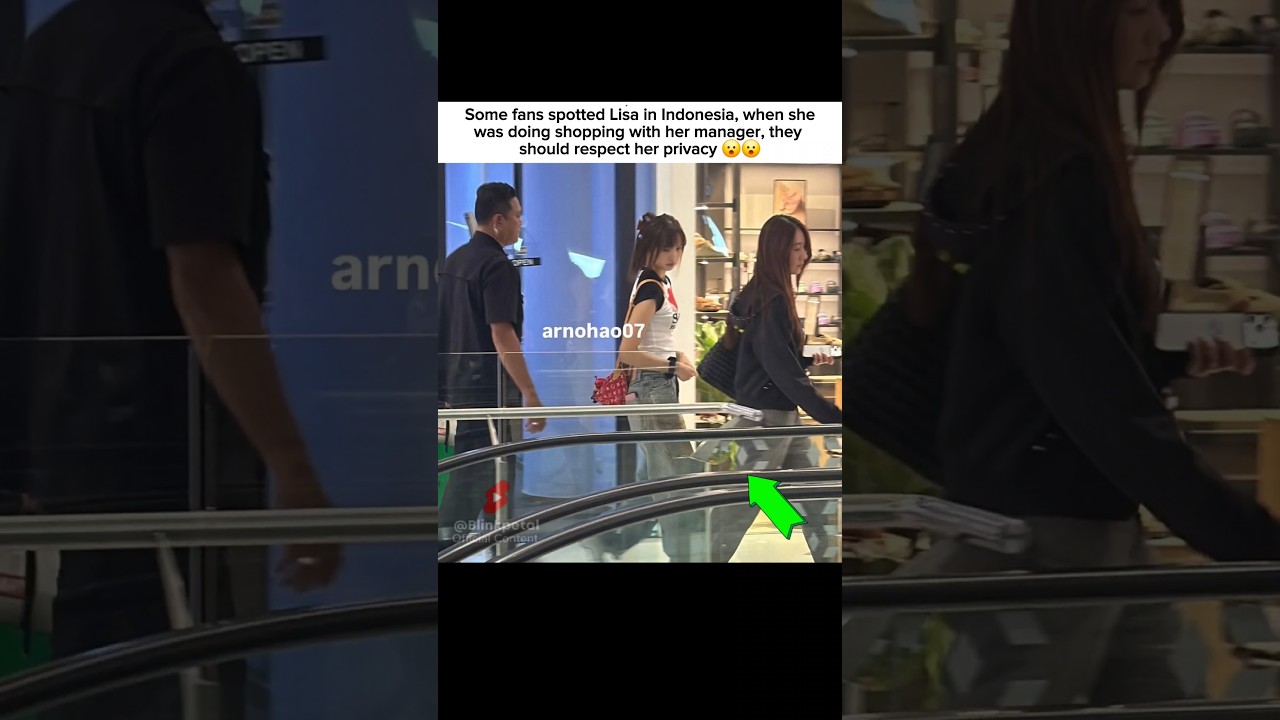 Lisa spotted in Indonesia for her movie shoot 😱😯 