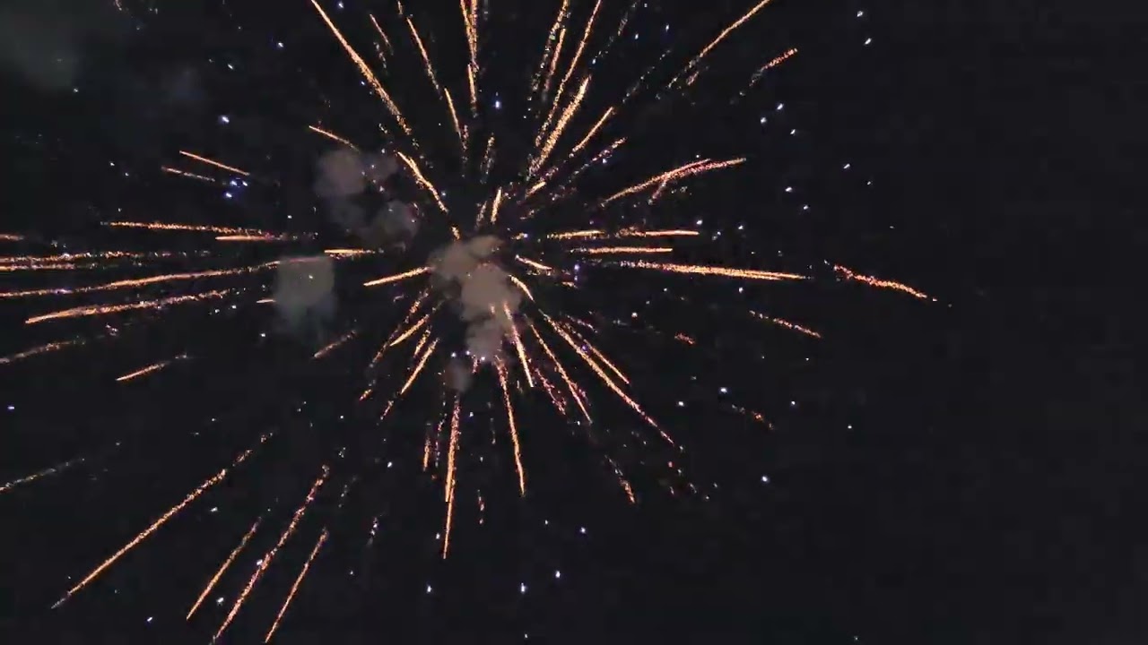 Arriba 62+ imagen law abiding citizen fireworks