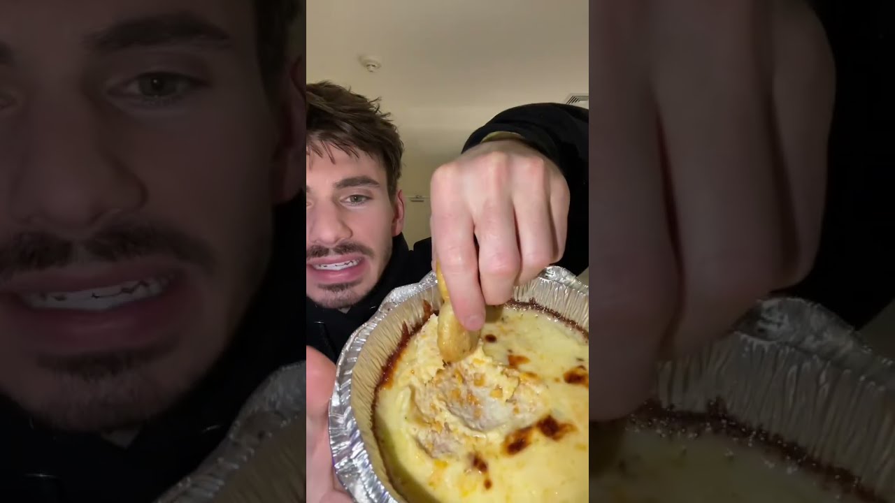 Domino S Five Cheese Dip Garlic Bread Twists Review Dominos Tiktokfood Foodreview