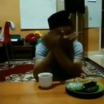 Tertipu suara azan saat buka puasa