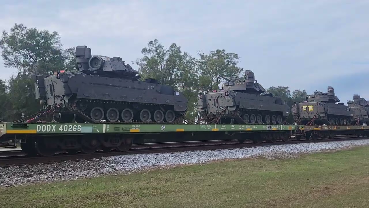 CSX #4535 leads a NB Military Train at Folkston GA on 12 4 25