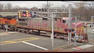 Bergenfield, N.j. - Rare Locomotives On The Csx Rive Line
