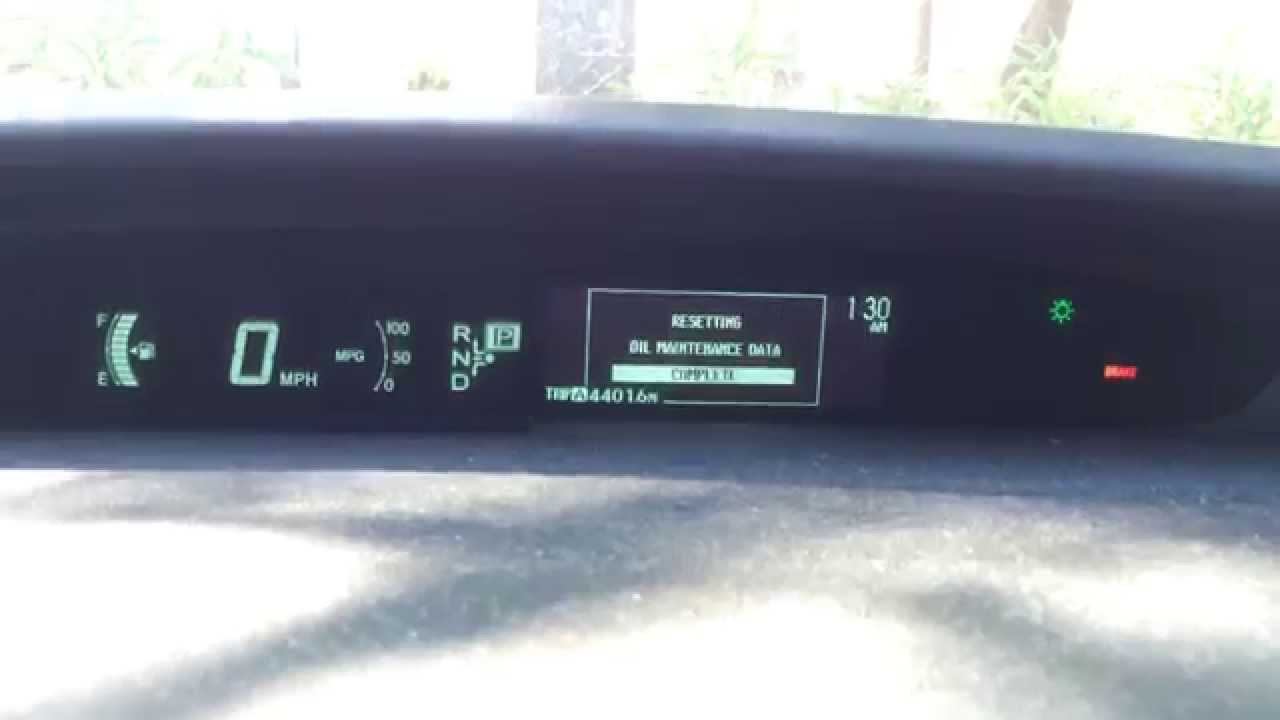 Prius Engine Oil reset 2010 YouTube