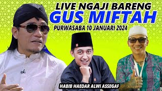 Live Ngaji Bersama Gus Miftah Di Lapangan Desa Purwasaba Banjarnegara