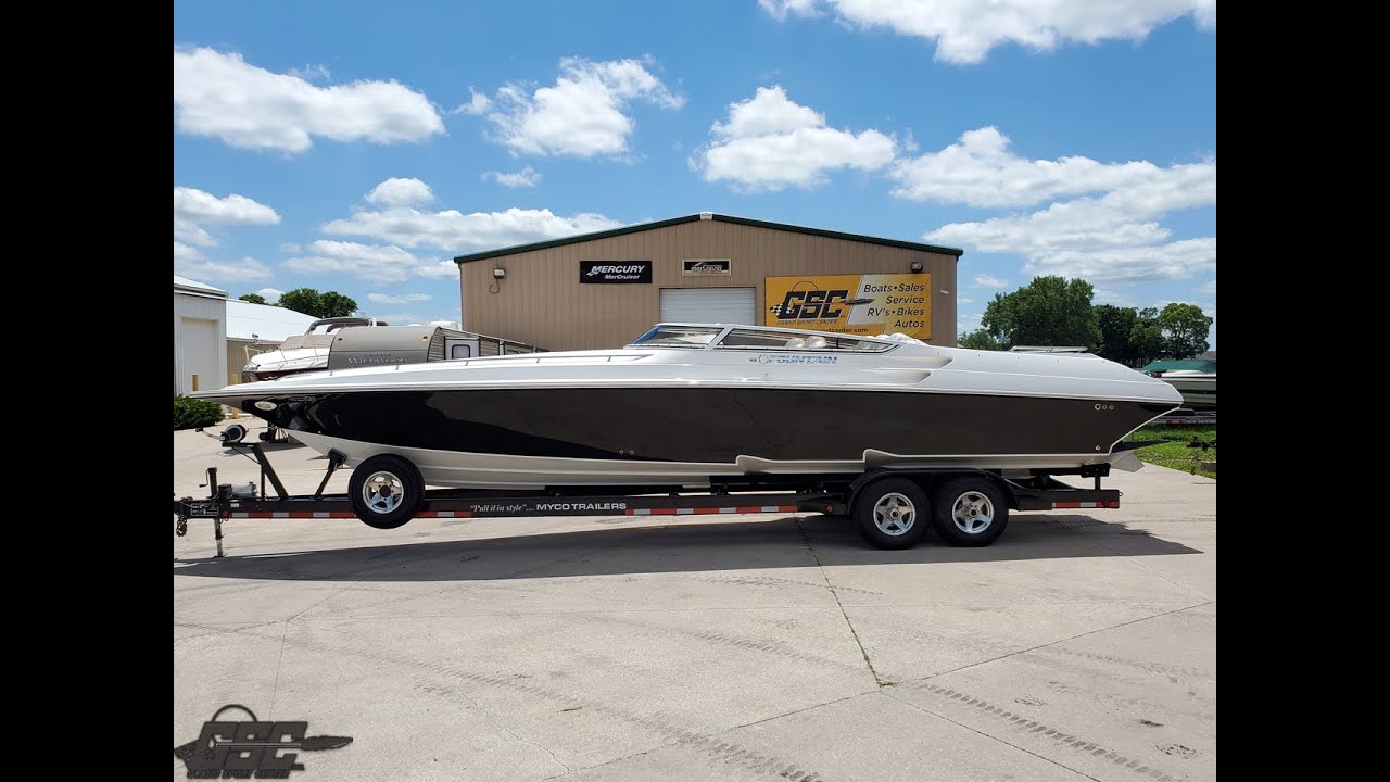 2008 Fountain 35 Lightning, low hours, twin step with staggered 525 EFI