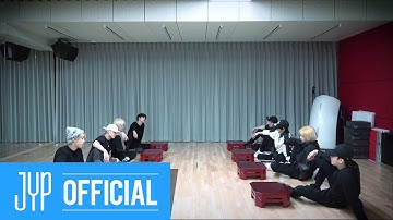 Stray Kids(스트레이 키즈) "神메뉴(God