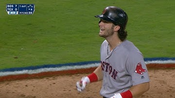 BOS@TEX: Benintendi collects five hits, makes amazing catch in epic day