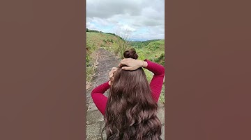 Thử thách vừa đi vừa kẹp tóc giả trên thành núi#tockep