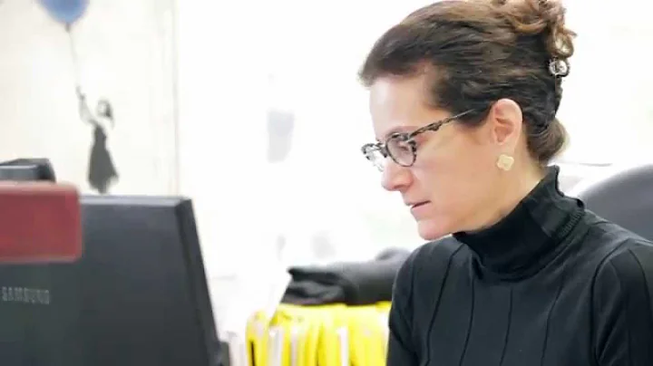 Corporate Law Lawyer Elisabeth Colson, Toronto Ont...