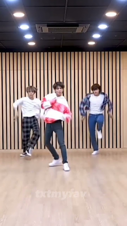 run away - txt edit #shortvideo #yeonjun #txt #shorts #soobin #beomgyu #taehyun #heuningkai #runaway