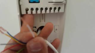 How to install an electronic door entry kit