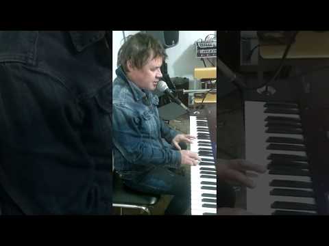 Евгений Осин - Пролетело лето (В студии на ул. "Демьяна Бедного", Москва 28.06.2014)