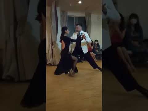 Emanuel Dos Reis & Midori Asai Triunfal/Ryota Komatsu
