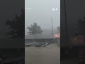 Texasda baş verən fırtına Hyustonda 900 mindən çox evi və müəssisəni elektrik enerjisiz qoyub.
