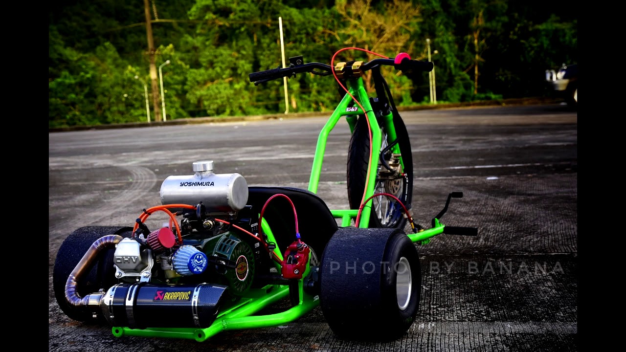 moto drift trike by banana - YouTube