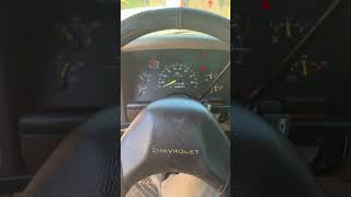 Mobile Locksmith In Memphis, Tn Making A Replacement Key For A 1994 Chevy S10 Truck On-Site.