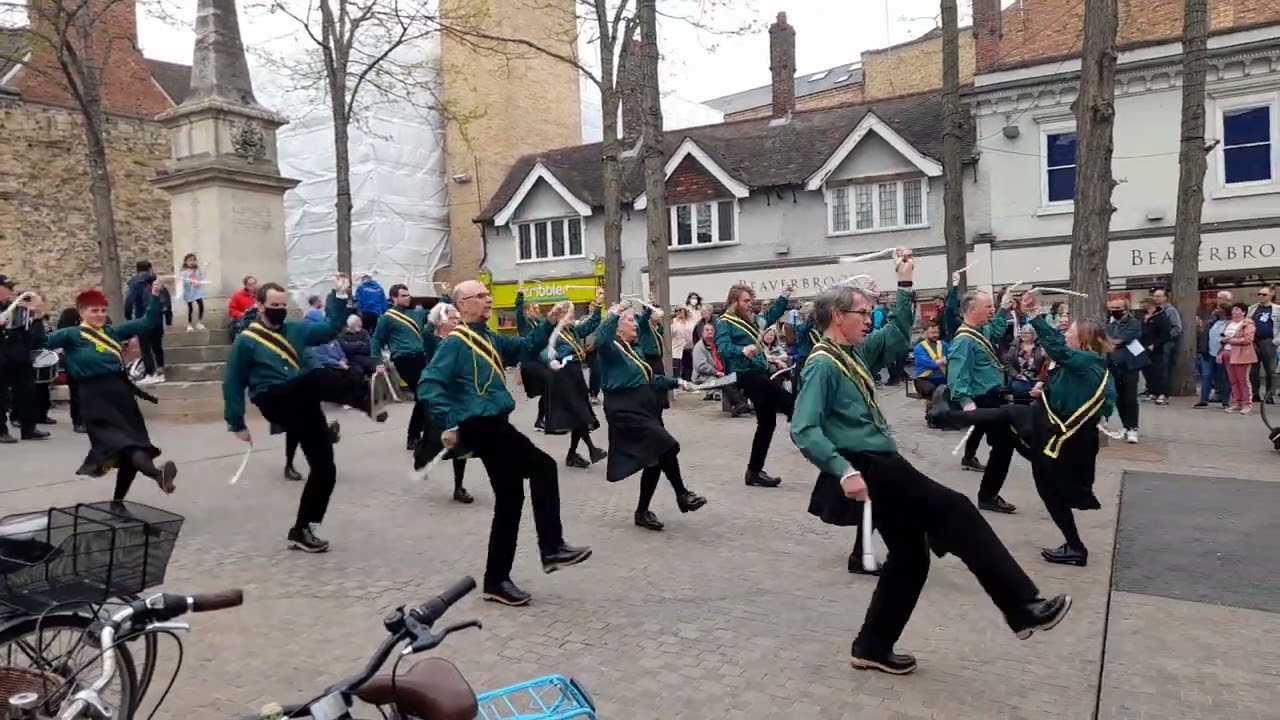 Chiltern Hundreds dancing at Folk Weekend: Oxford 2022