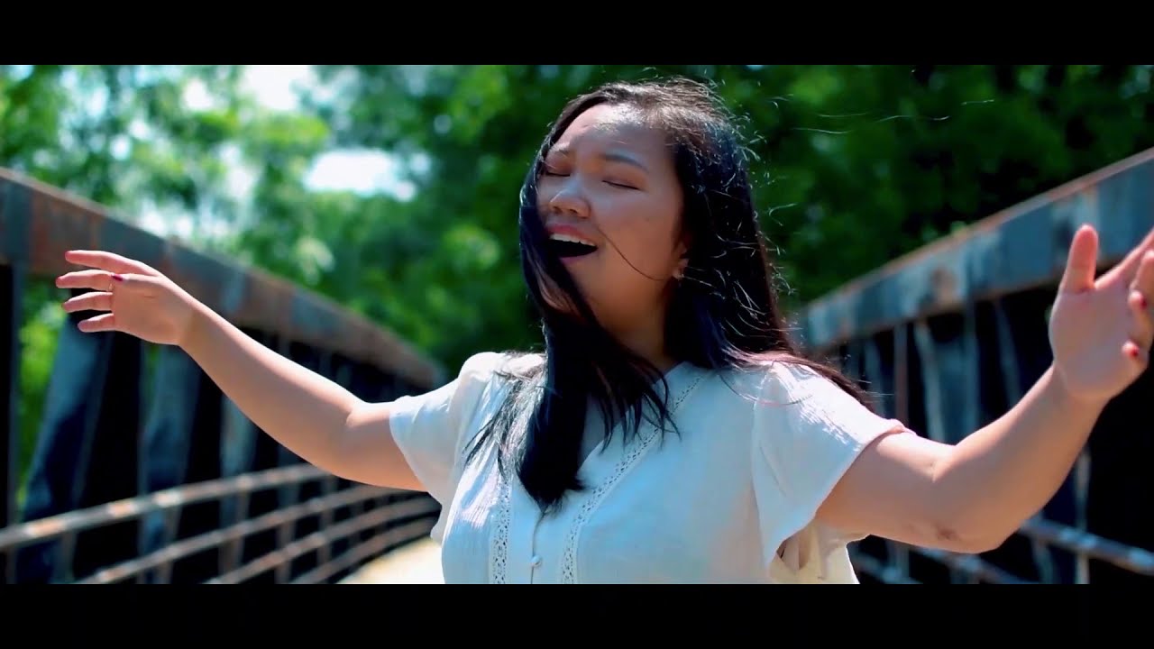 Catrina Isabelle - No Fairytales for Me (Official Music Video)