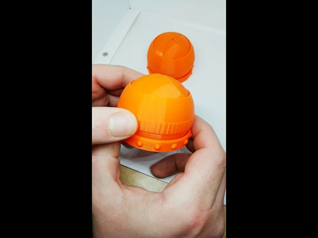 Iris Box (3d printed without supports) Iris Box (3d printed without supports)
