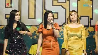 Selimut Biru - Titis Cahaya Disawer Big Bos | MAHAGITA Live Anniversary Poslimo