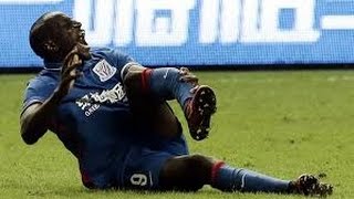 MENGERIKAN ! DEMBABA ALAMI PATAH KAKI - demba ba horrorfic leg break - bloody hell