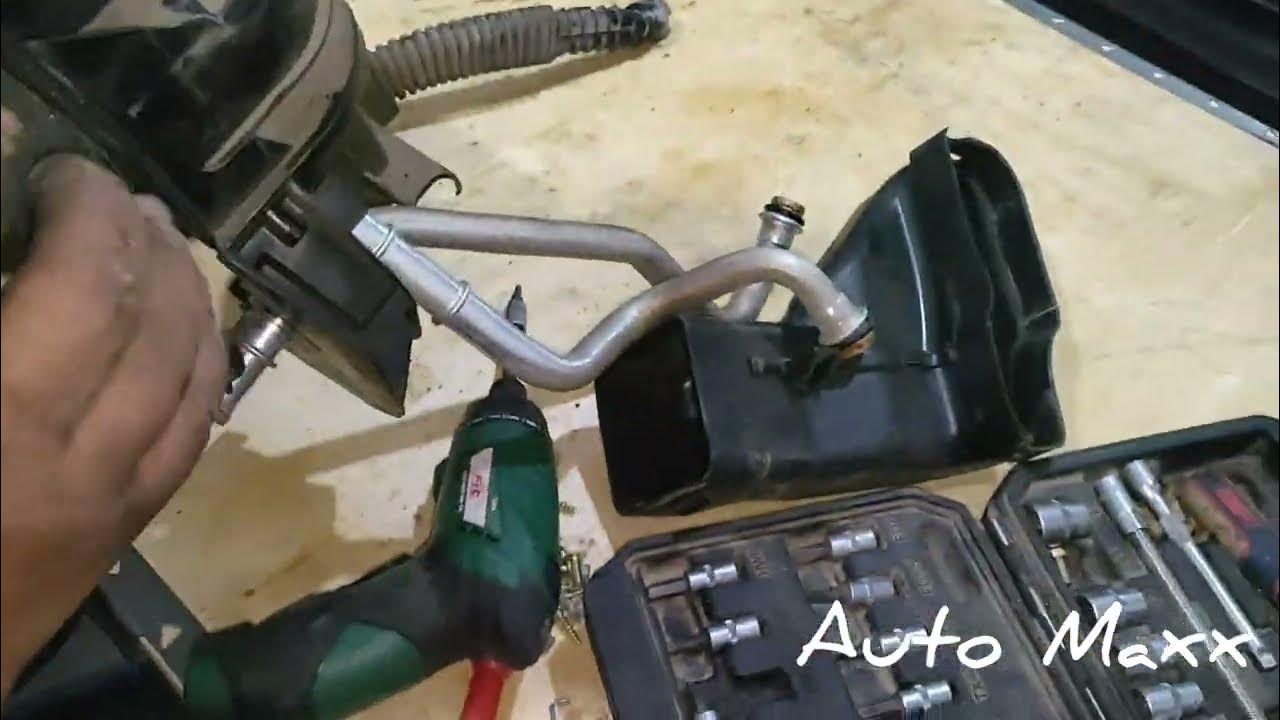 p9 jeep grand Cherokee wipers motor &evaporator housing removal. فك