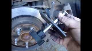 2005 Ford Freestar Rear Brake Pad Replacement