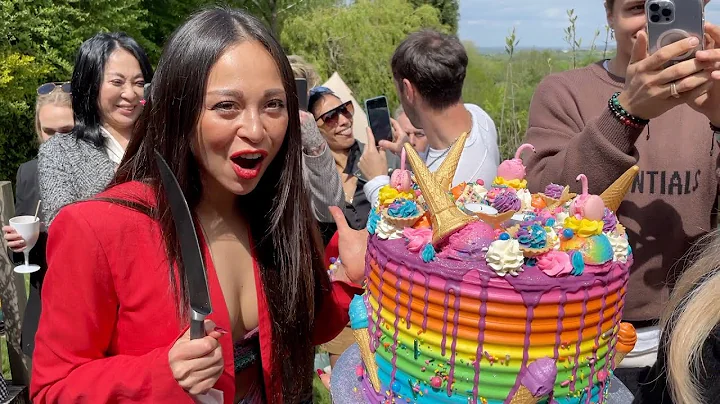 Throwing A Strictly Birthday Party !!