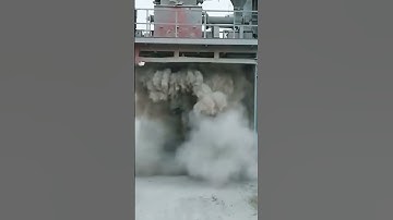 Extreme idoit Working Wheel loader #shorts #wheelloader