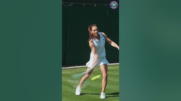 The Princess of Wales hits a winner against Roger Federer 😅 #shorts