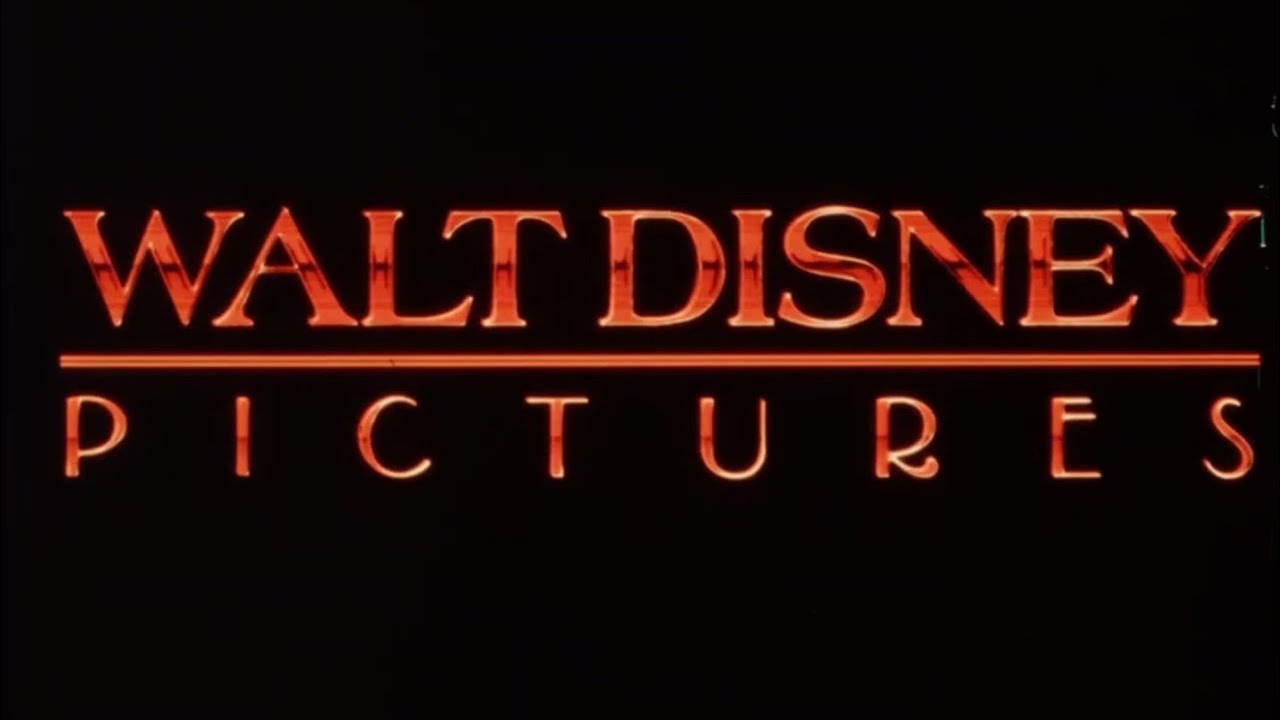 Walt Disney Productions 1985 壁掛け maxresdefault.jpg