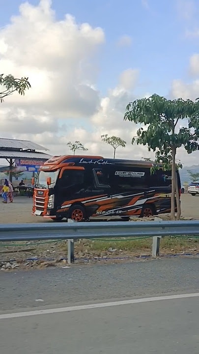 Hunting Bus Pariwisata Random Minggu 16 Juni 2024