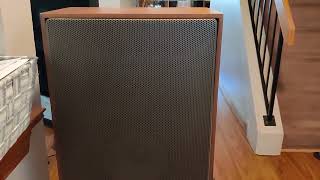 Any fans of ADS Speakers? Here's my L420 playing Van Der Graaf Generator