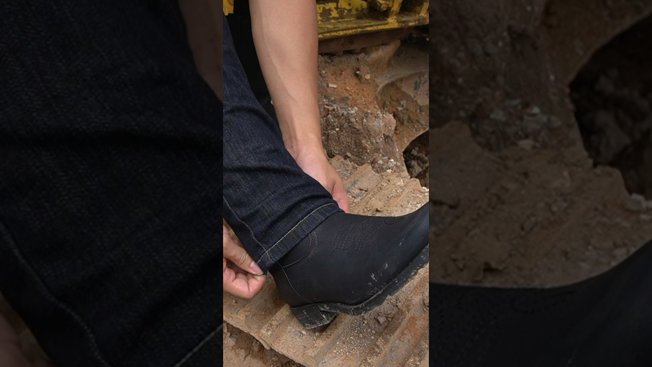 How To Wear Black Round Toe Cowboy Boots | Ultimate Guide To The Western Boot | J's.o.l.e