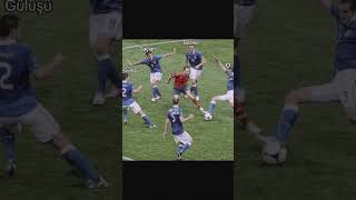 Sözlerini Unuttum Ama Gözlerini...