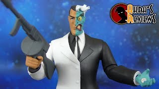... italiano se vuoi acquistarlo o cerchi altre action figures vai sul
mio si...