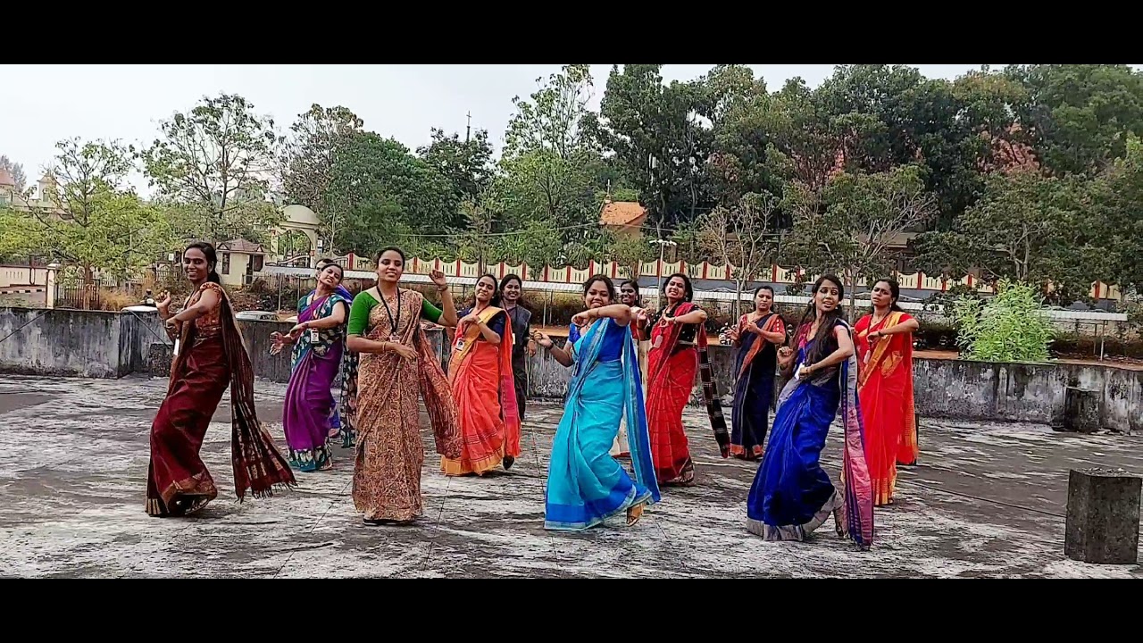 Othiri othiri swapnangal  Dance Cover Pranayavarnangal malayalam oldies  Teachers