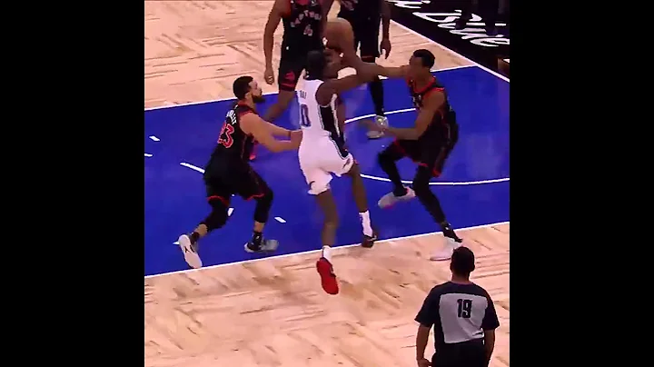 BOL BOL crossed fred vanvleet then dished to Marke...
