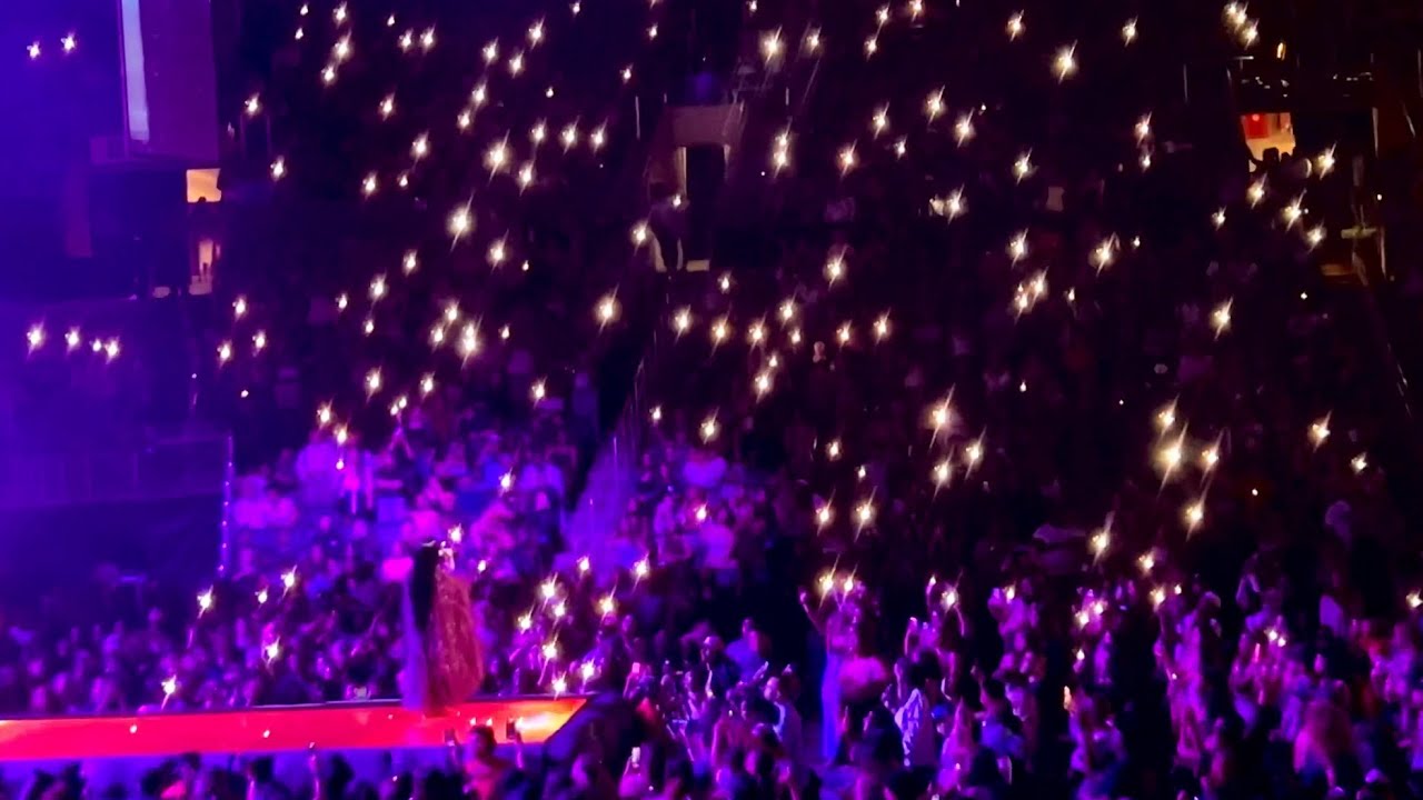 [4K] JHENÉ AIKO - Bed Peace + Eternal Sunshine | MAGIC HOUR TOUR Los ...