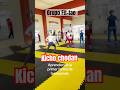 Kicho chodan, 1a forma de taekwondo, grupo de Fit-tae practicando su coordinación