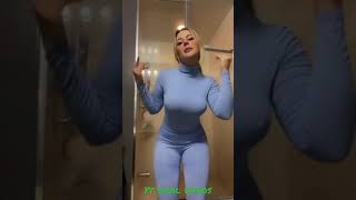 No Bra Challenge 48