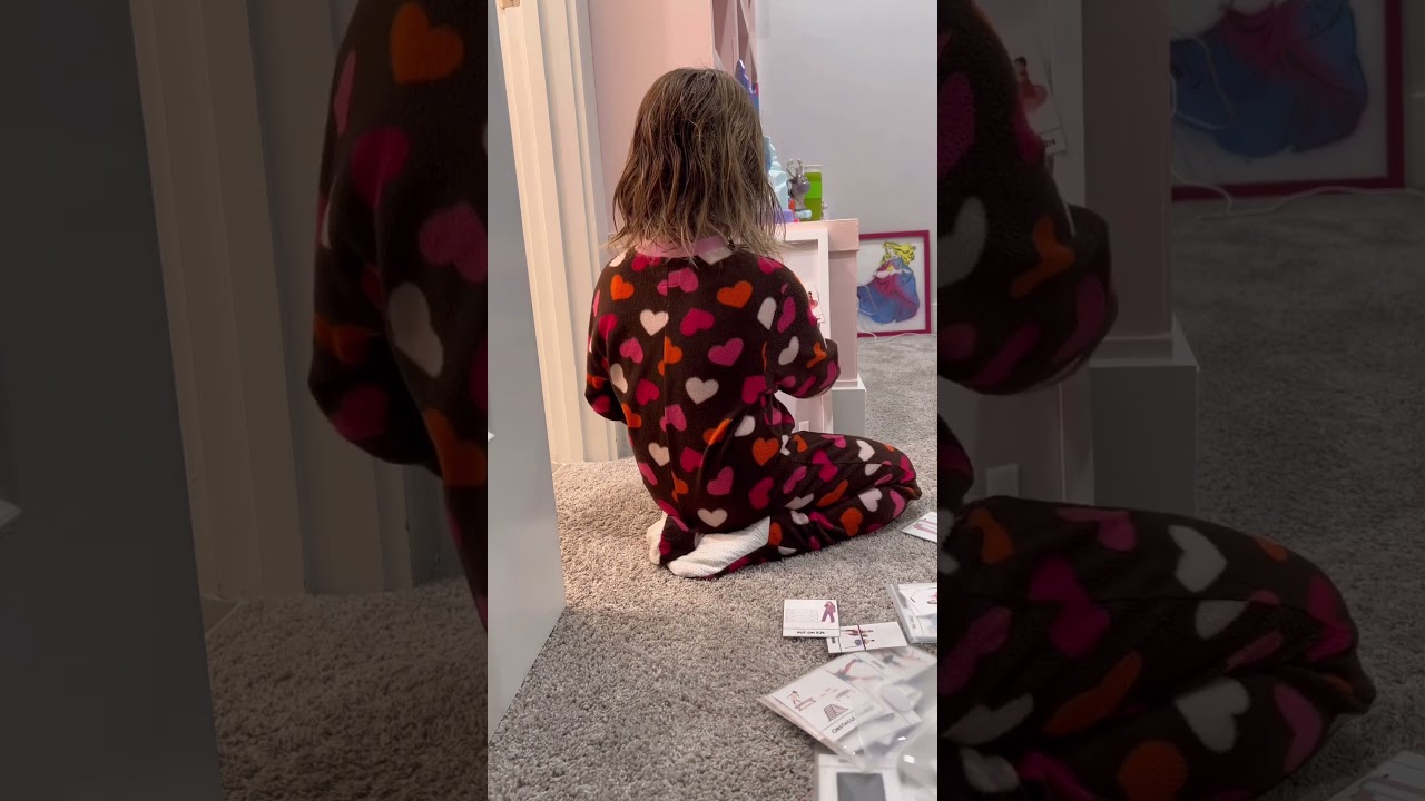 Putting Together the Child Visual Schedule Board | 