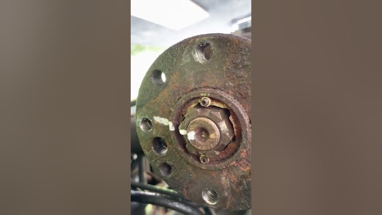 How to remove pinion nut retainer on Dodge Ram 1500 YouTube