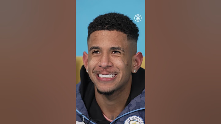 ⚽️ WHO MAKES SAVINHOS DREAM 5-A-SIDE TEAM? 🇧🇷 | SAVINHO AMA #mancity #football #shorts #shortsvideo
