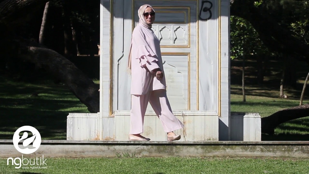 ngbutik Fırfırlı Tunik Crop Pantolon Pudra Takım