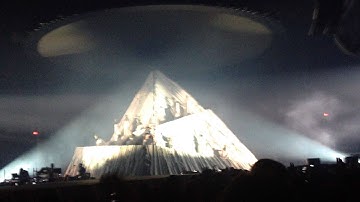 "Send It Up" Yeezus Tour 2013 Las Vegas