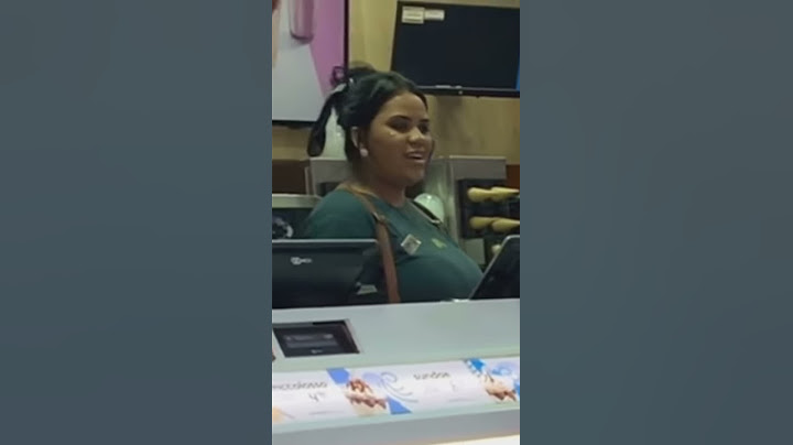 Confundindo a atendendo do McDonald's