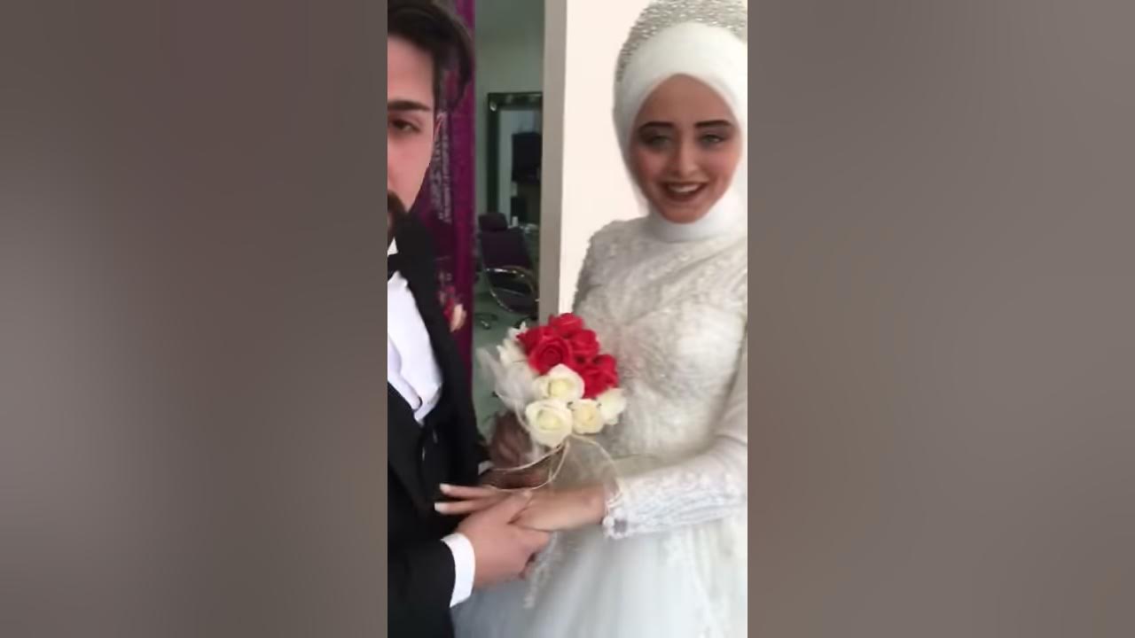 İlk Gelinlikle Görme Anı - YouTube
